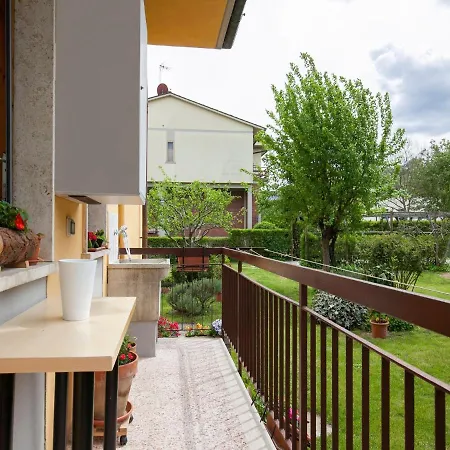 Belvilla By Oyo Casa Olmi *